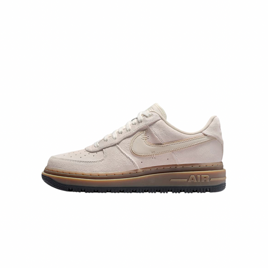 AF1 Luxe Light Orewood Brown/Gum
Dark Brown/Anthracite/Sail